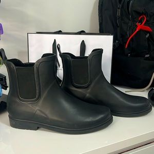 J Crew Chelsea rain bootie